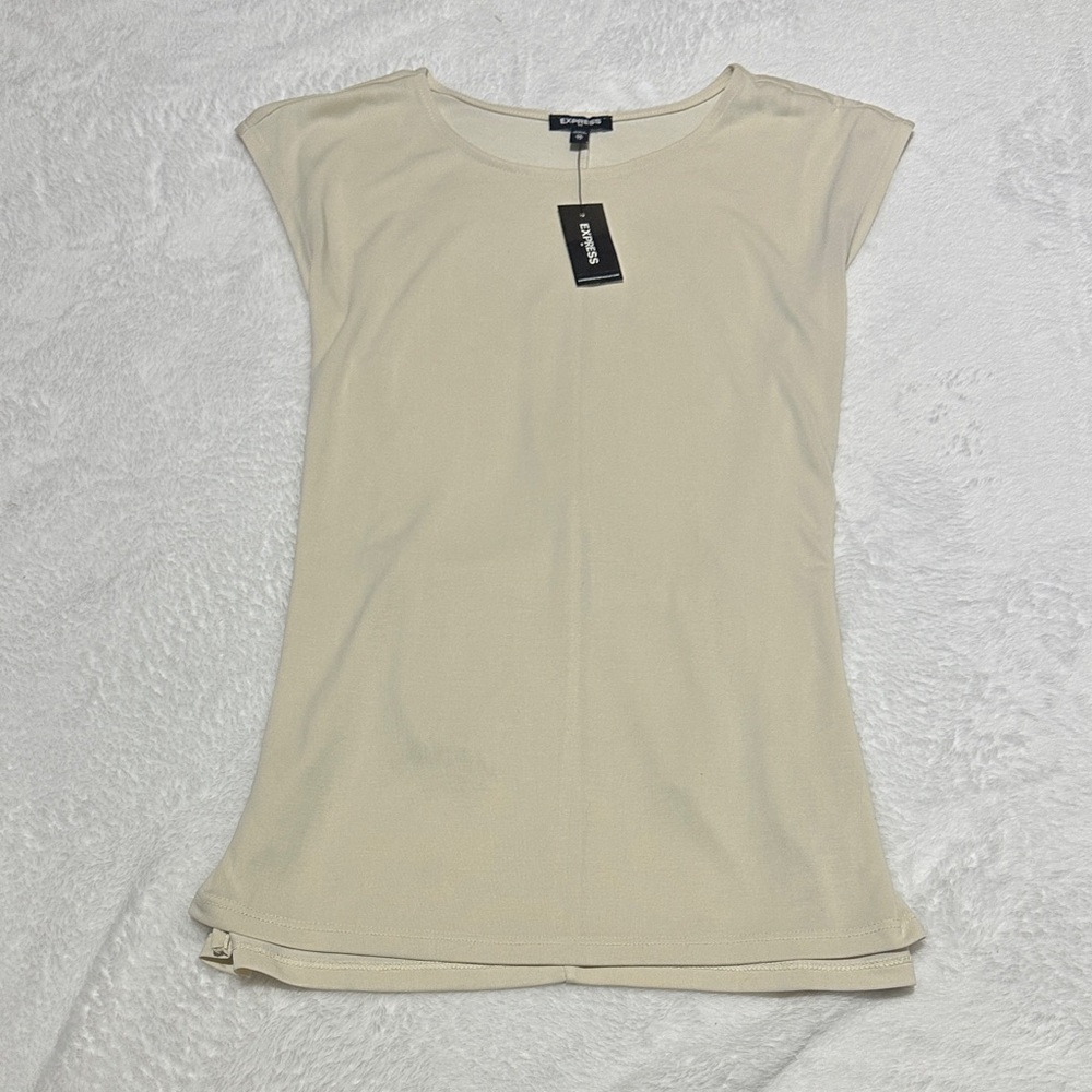 Express | size xsmall | cream top